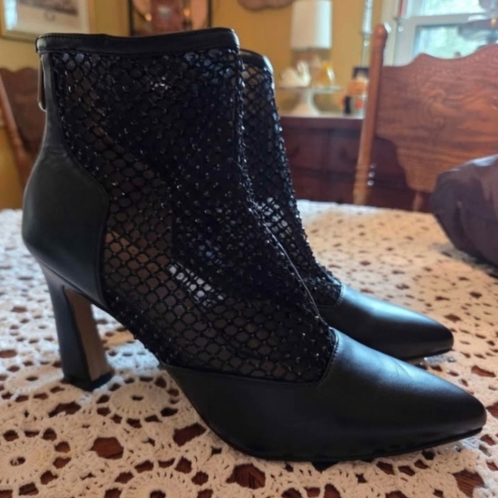 Adrienne Vittadini Black Mesh Heels